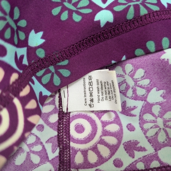 Tea Collection Rashguard Swim Shirt 4 - Picture 4 of 6